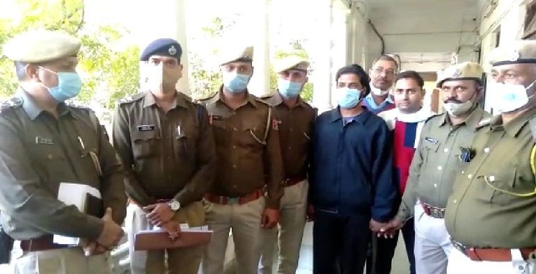  पत्रकार रोहिनी सिंह को धमकी देने वाले को पकड़ा पुलिस ने