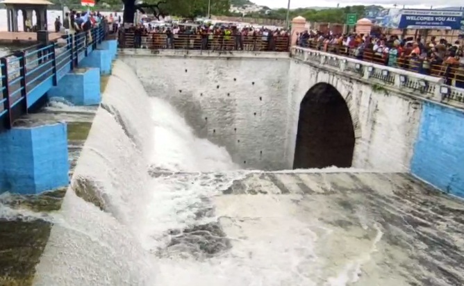 fatehsagar lake udaipur