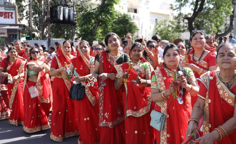  गूंजे त्रिशला नंदन भगवान महावीर के जयकारें