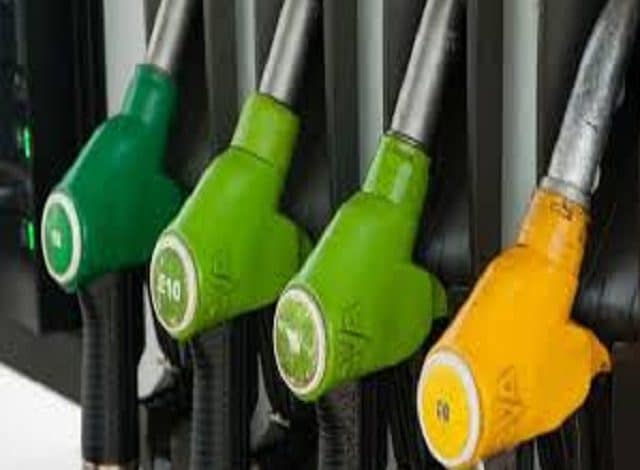  पेट्रोल-डीजल की कीमते घटाई, कर्मचारियो के महंगई भत्ता 4 प्रतिशत बढ़ाया
