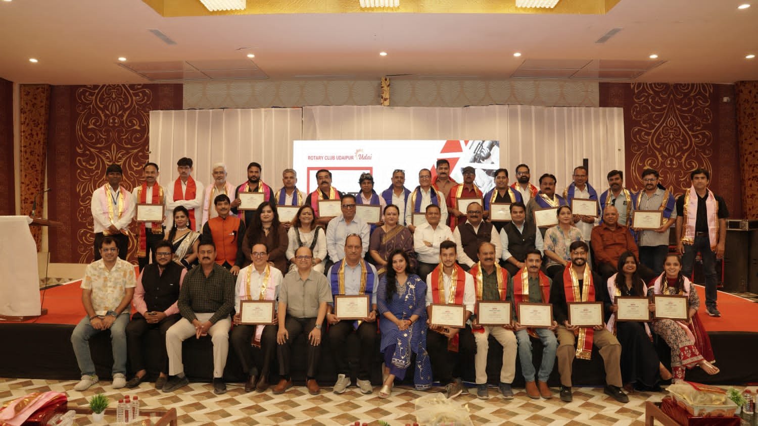 उदयपुर में आज किया 27 पत्रकारों का सम्मान