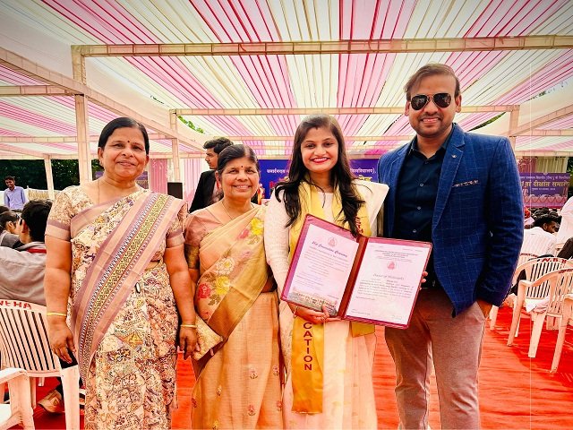 दीपिका जैन को पीएचडी की उपाधि