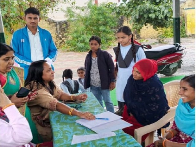 विद्यालयों में कृष्ण भोग, मेगा पीटीएम बैठक