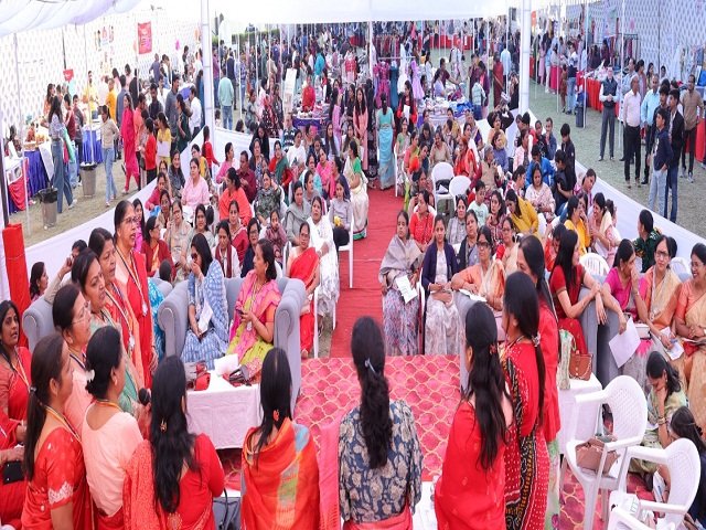 उदयपुर के देवेन्द्र धाम में पुष्प बाल मेला का समापन