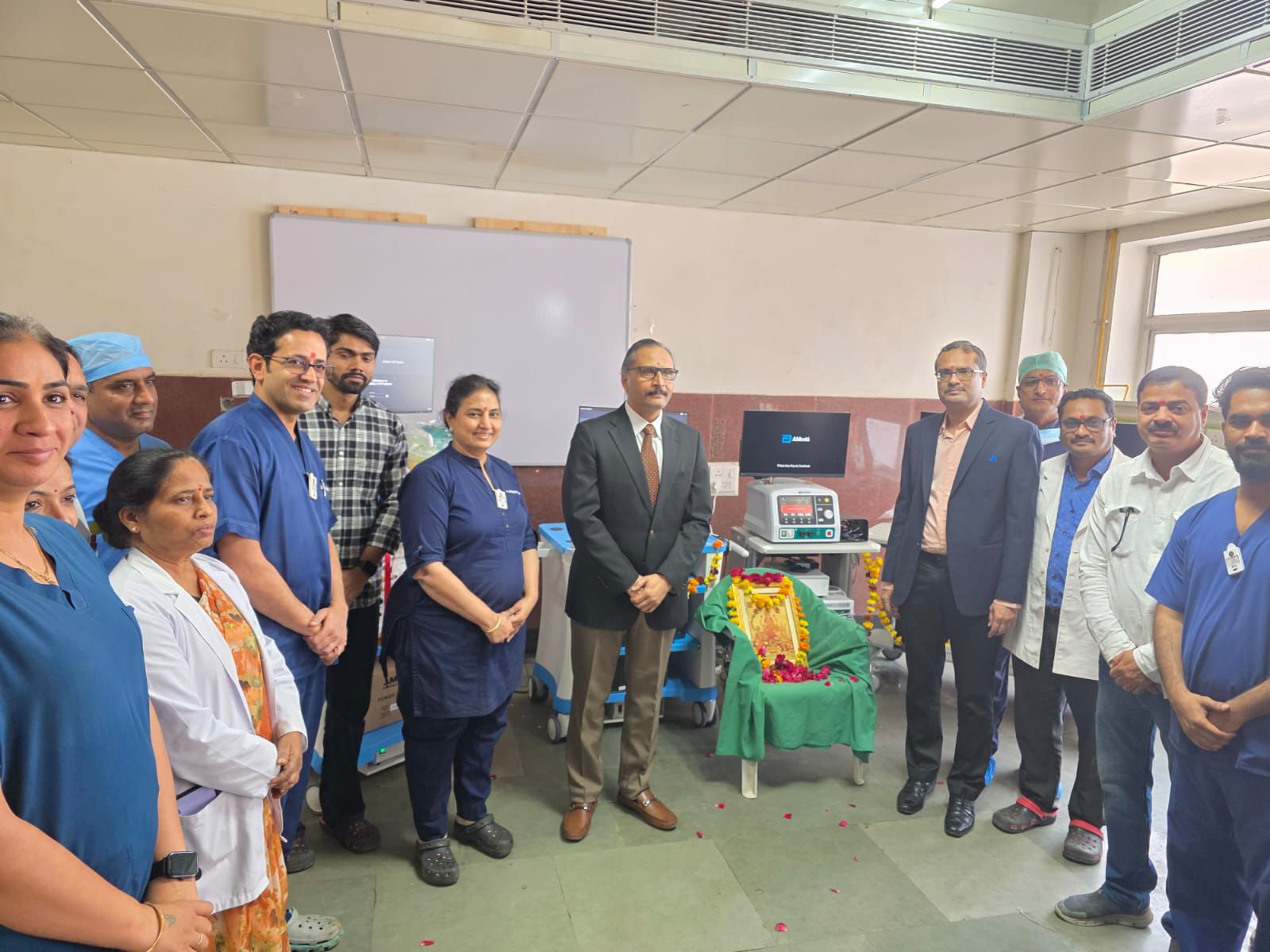 आरएनटी मेडिकल कॉलेज उदयपुर में इलेक्ट्रोफिजियोलॉजी लैब का शुभारंभ